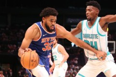 290万美金！萨纳西斯续约雄鹿，前球员：复刻冠军阵容或为家庭情